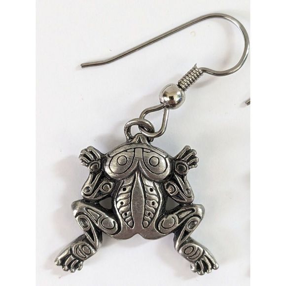 Pacific Northwest Style Silver Tone Frog Dangle Earrings Forest Boho Animals - Picture 2 of 7